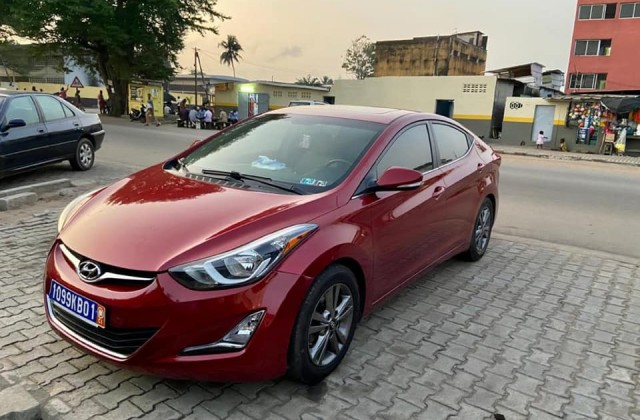 annonce-hyundai-elantra-2016-occasion-299