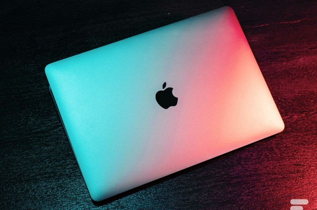 Photo de macbook-d-occasion-140